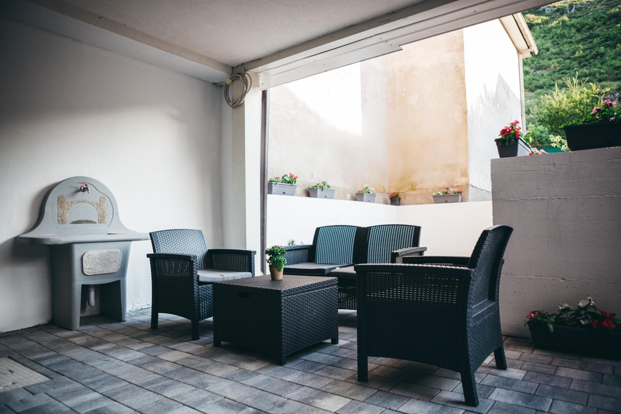 Elegant Studio Apartments Lasta Mostar Luaran gambar
