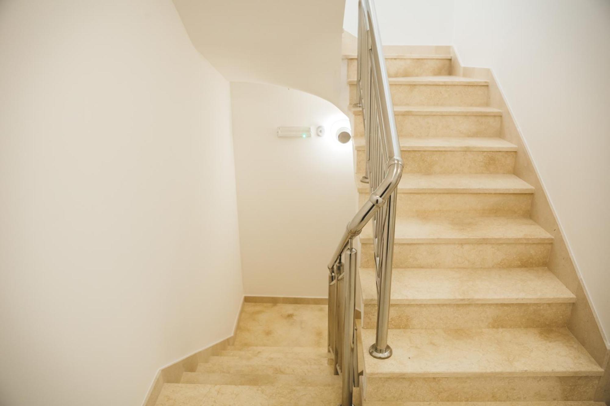 Elegant Studio Apartments Lasta Mostar Luaran gambar